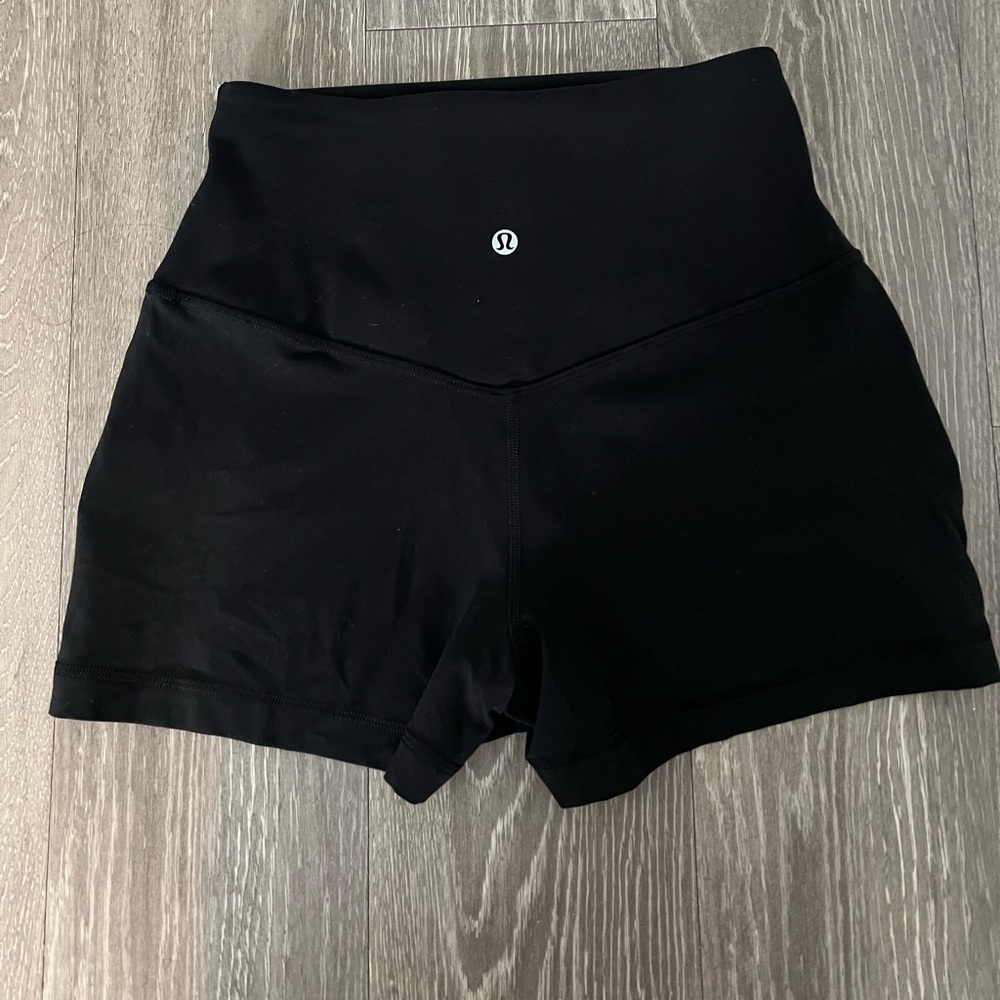Lululemon black shorts size 2